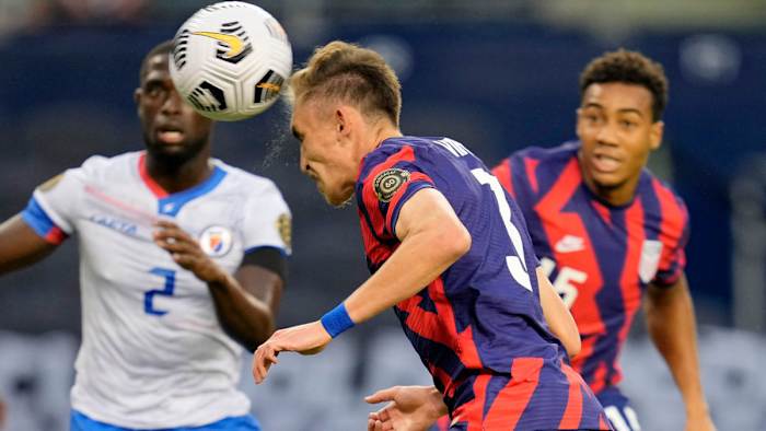 Sam Vines scores for the USA vs. Haiti in the Gold Cup